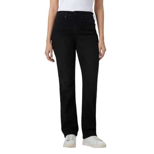 Women's Straight Jeans